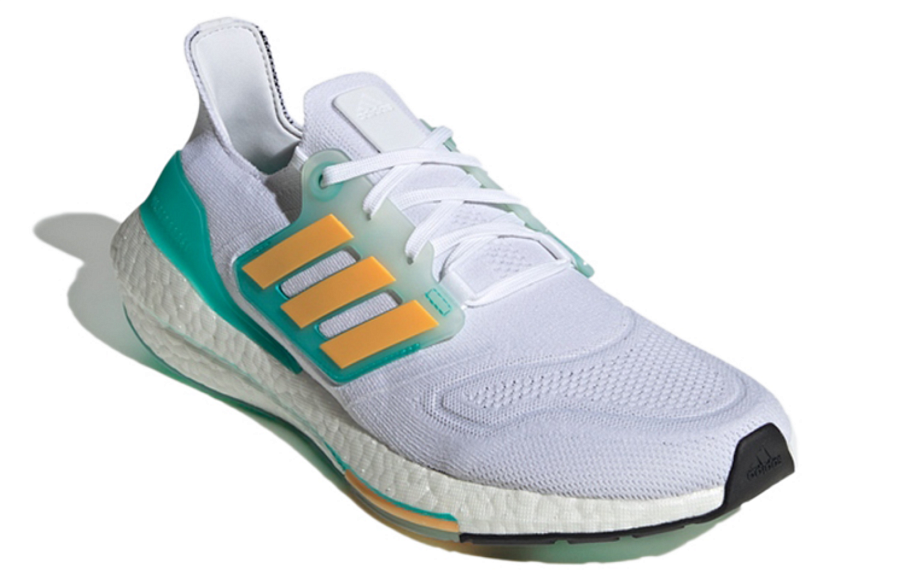 Фото № 3 с приближением к товару «‎adidas Ultra Boost 22 Running Shoes WhiteBlue»