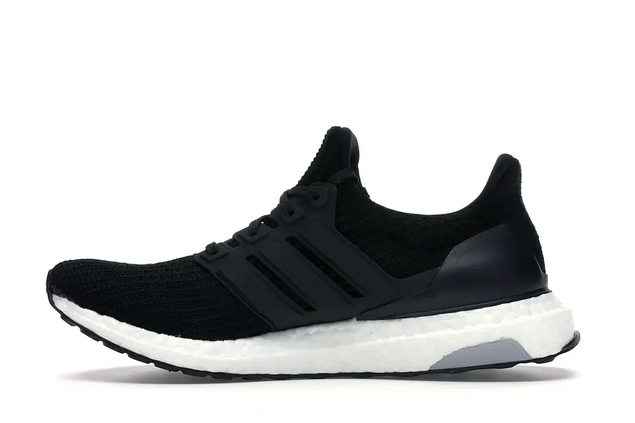 Фото № 3 с приближением к товару «‎adidas Ultra Boost 4.0 Core Black »