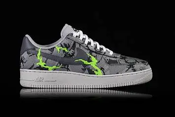 Nike Air Force 1 ’07 LX Smoke Camo  - 2
