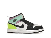 Фото № 1 с приближением к товару «‎Jordan 1 Mid»