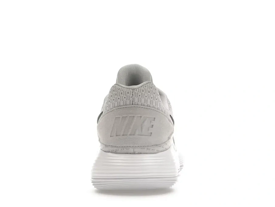 Фото № 4 с приближением к товару «‎Nike Hyperdunk 2017 Low»