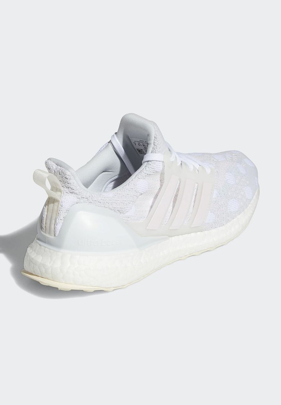 Фото № 4 с приближением к товару «‎Adidas Ultraboost»