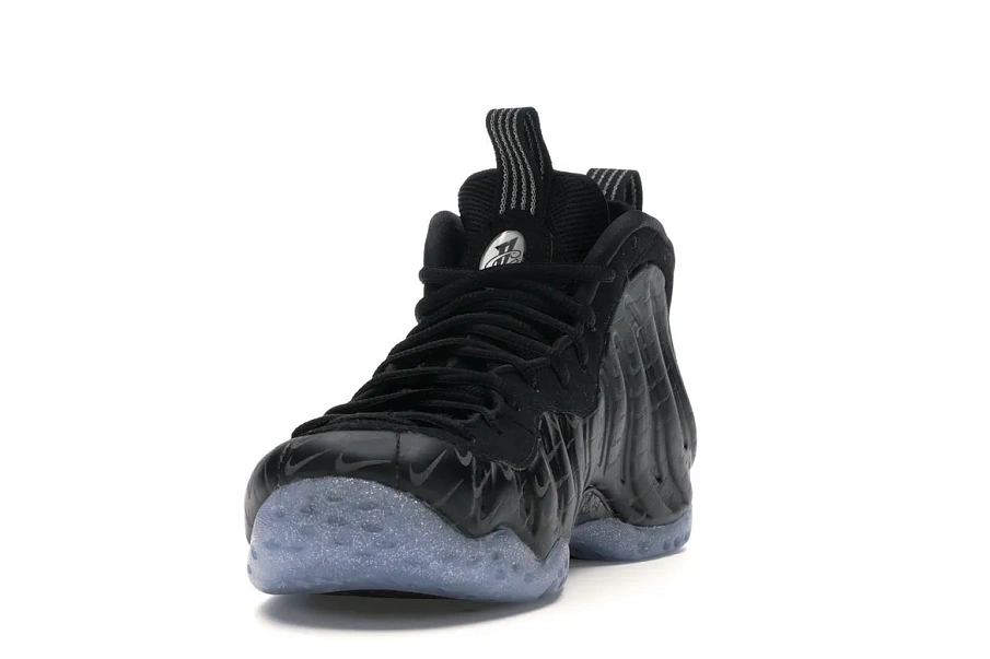 Фото № 2 с приближением к товару «‎Nike Air Foamposite One All-Over Swoosh Black»