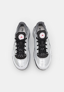 Фото № 4 с приближением к товару «‎Adidas Earthlight»