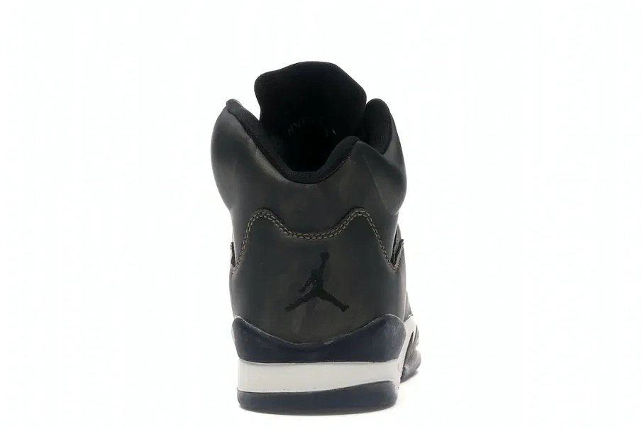 Фото № 4 с приближением к товару «‎Jordan 5 Retro Heiress Camo »