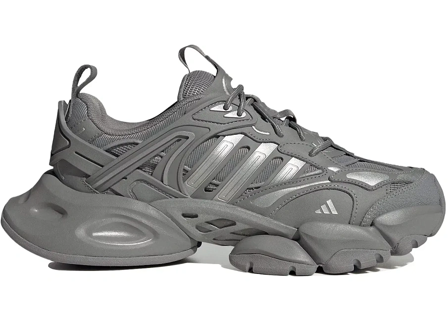 Фото № 1 с приближением к товару «‎adidas XLG Runner Deluxe»