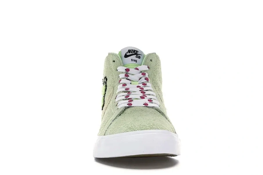Фото № 2 с приближением к товару «‎Nike SB Blazer Frog Skateboards»