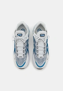 Фото № 4 с приближением к товару «‎AIR MAX»