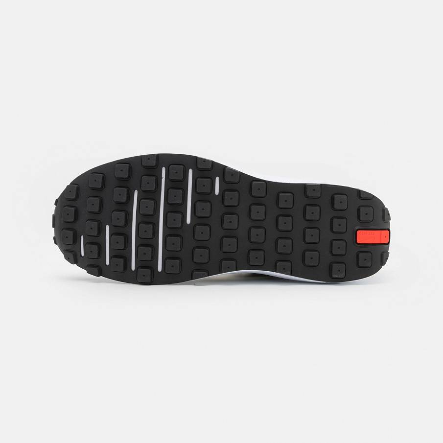 Фото № 5 с приближением к товару «‎Nike Waffle One »
