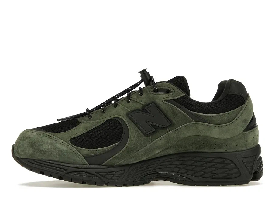 Фото № 3 с приближением к товару «‎New Balance 2002R»