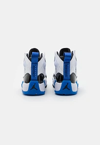 Фото № 3 с приближением к товару «‎JUMPMAN TWO TREY»