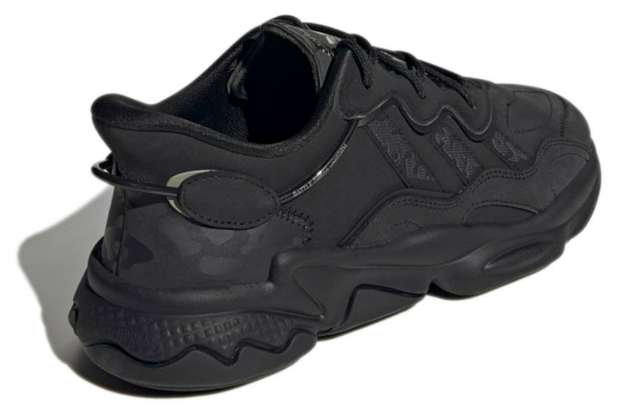 Фото № 4 с приближением к товару «‎ adidas originals Ozweego Sports Casual Shoes»