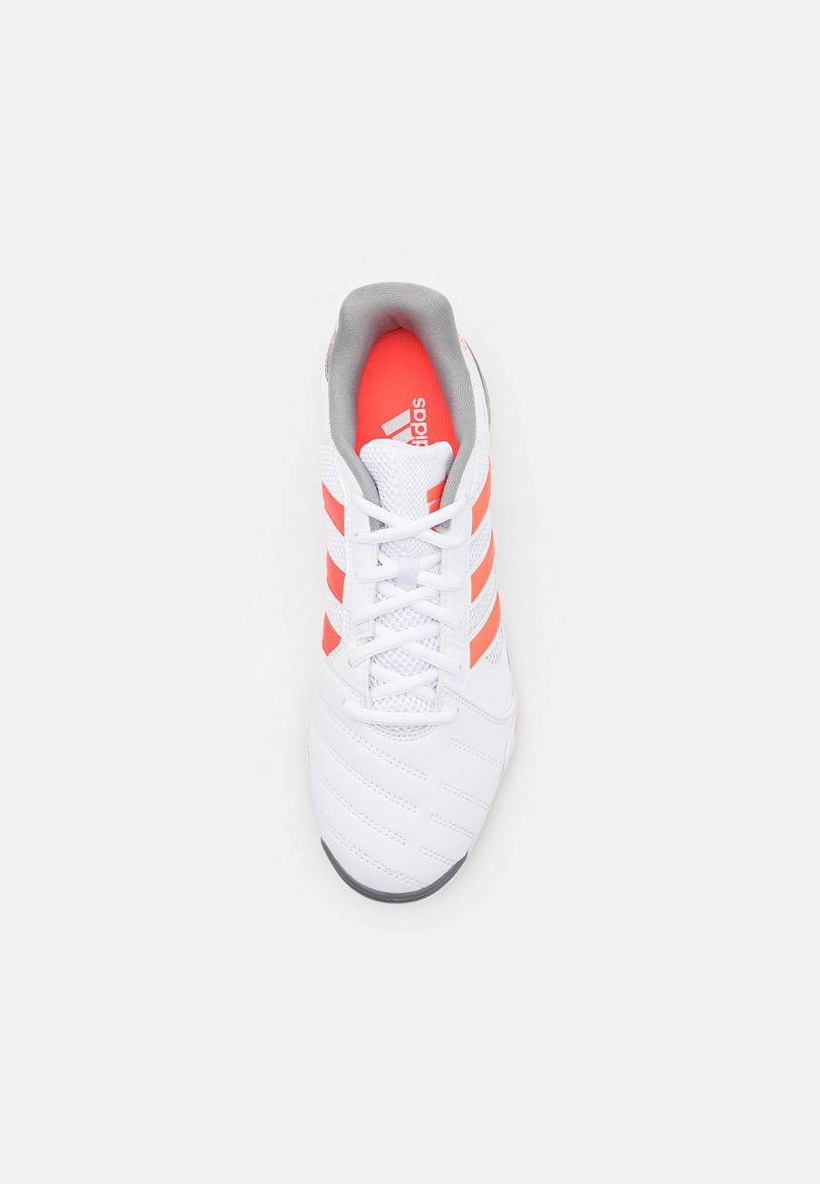 Фото № 4 с приближением к товару «‎Adidas Top »