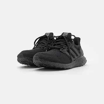 Adidas Ultraboost 1.0  - 2