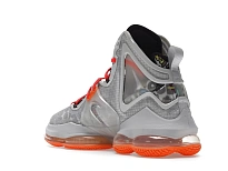 Фото № 6 с приближением к товару «‎Nike LeBron 19 Fast Food»