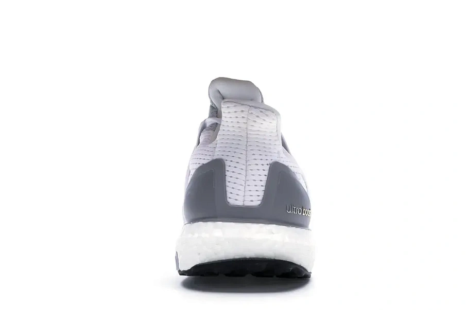 Фото № 4 с приближением к товару «‎adidas Ultra Boost 2.0 White Gradient»