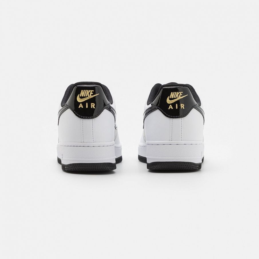 Фото № 3 с приближением к товару «‎Nike Air Force 1 07 Lv8 Emb »
