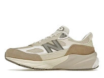 Фото № 3 с приближением к товару «‎New Balance 990v6»