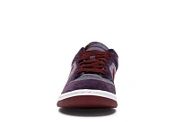 Фото № 2 с приближением к товару «‎Nike Dunk Low»
