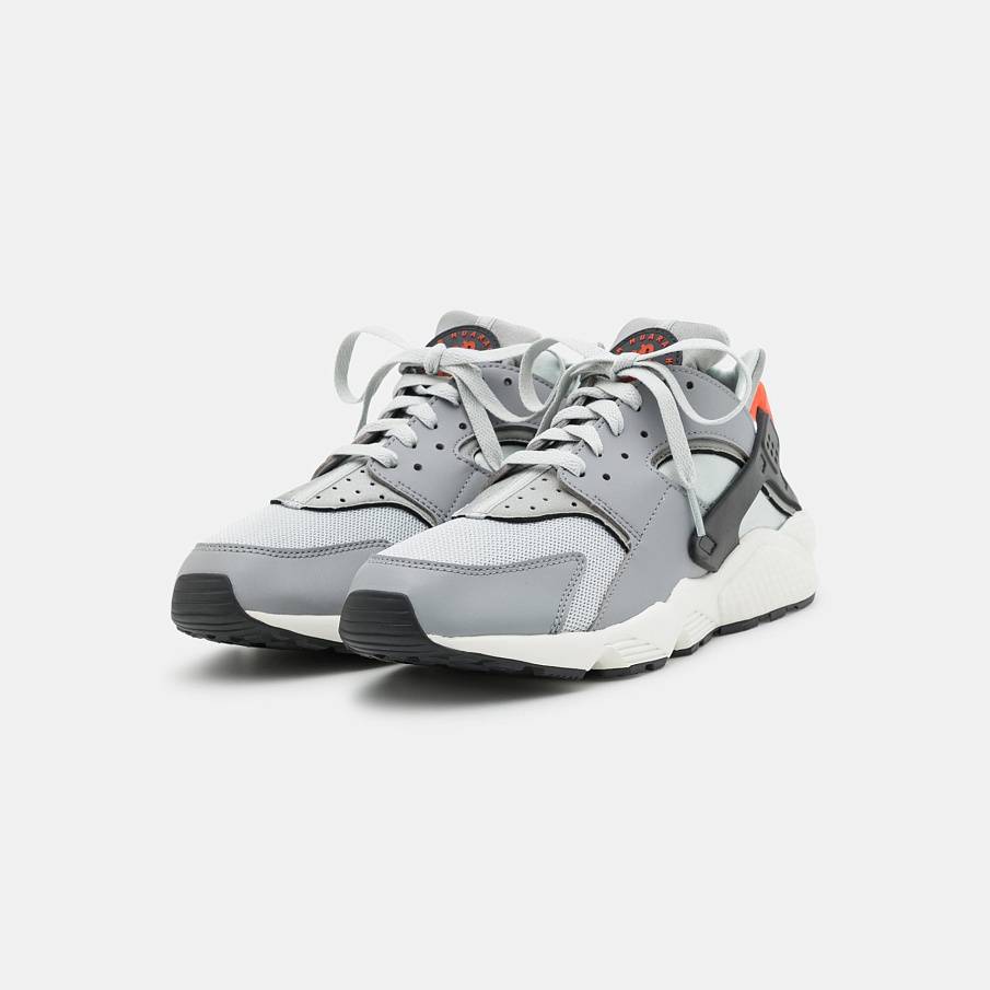Фото № 2 с приближением к товару «‎Nike Air Huarache Gel »