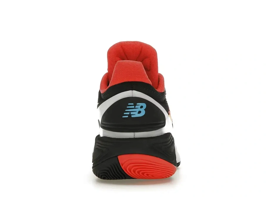 Фото № 4 с приближением к товару «‎New Balance TWO WXY v5»