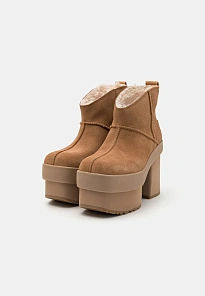 Фото № 4 с приближением к товару «‎NEW HEIGHTS PLATFORM MINI»