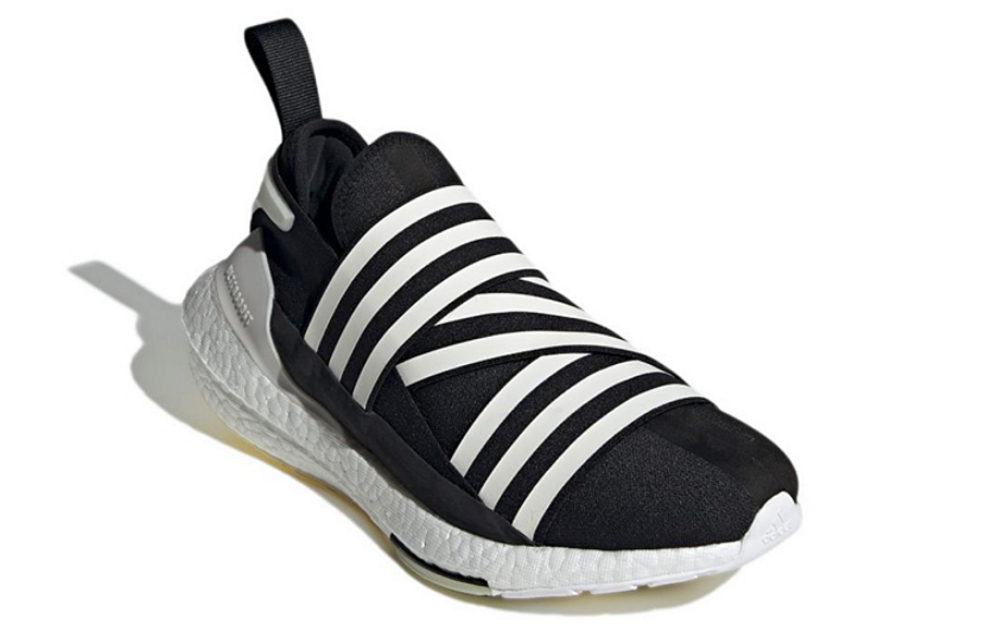 Фото № 3 с приближением к товару «‎adidas Y-3 Ultraboost 22 Running Shoes BlackWhite»