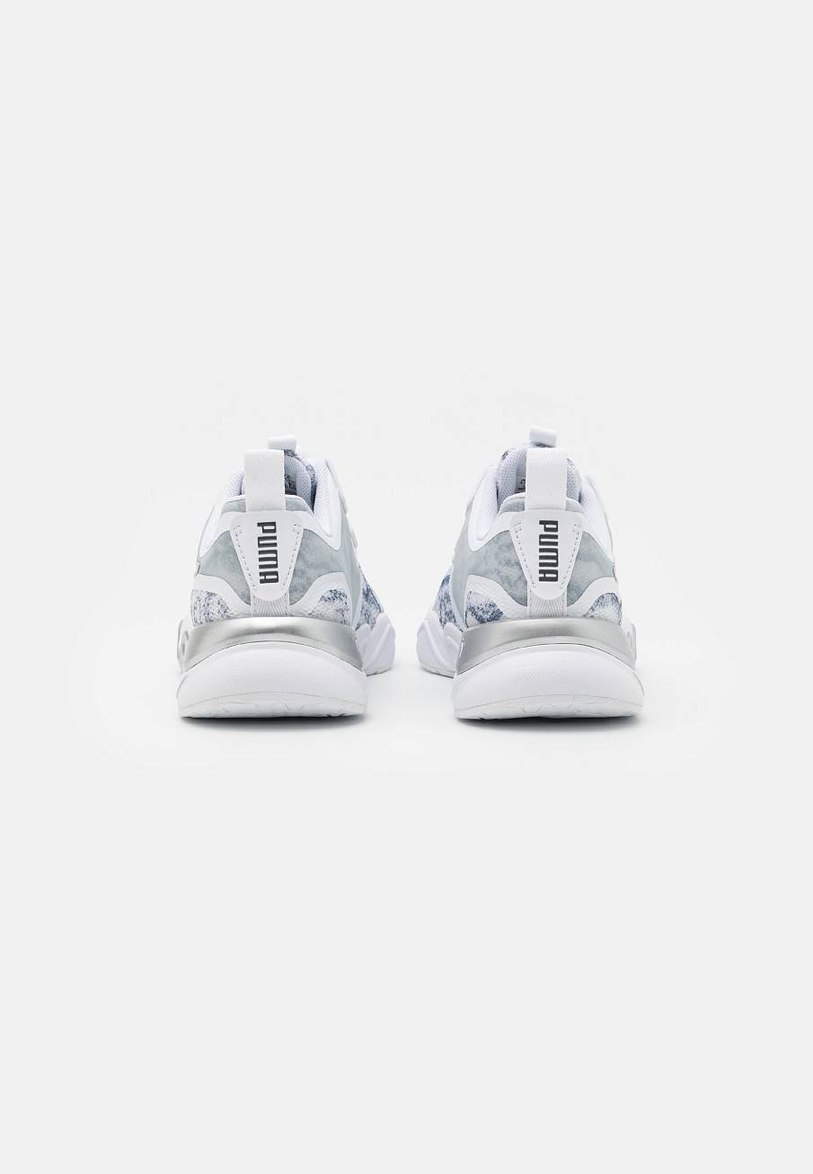 Фото № 3 с приближением к товару «‎Puma Zone Xt Untamed»