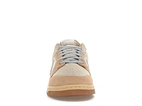 Фото № 2 с приближением к товару «‎Nike Dunk Low»
