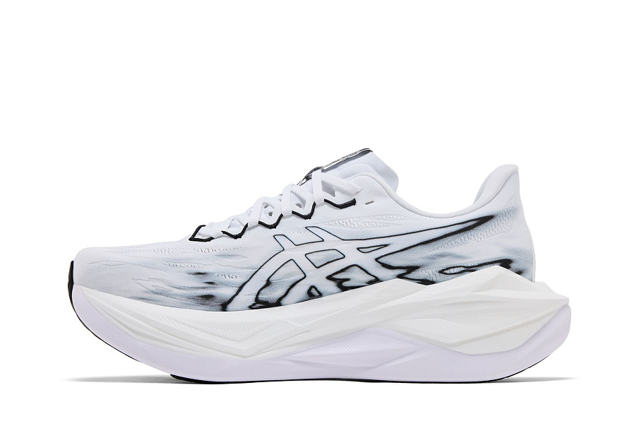 Фото № 4 с приближением к товару «‎ASICS Superblast 3 White Black»