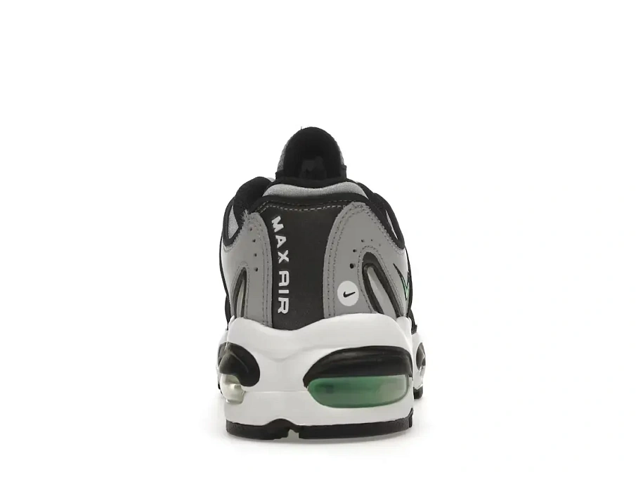 Фото № 4 с приближением к товару «‎Nike Air Max Tailwind 4»