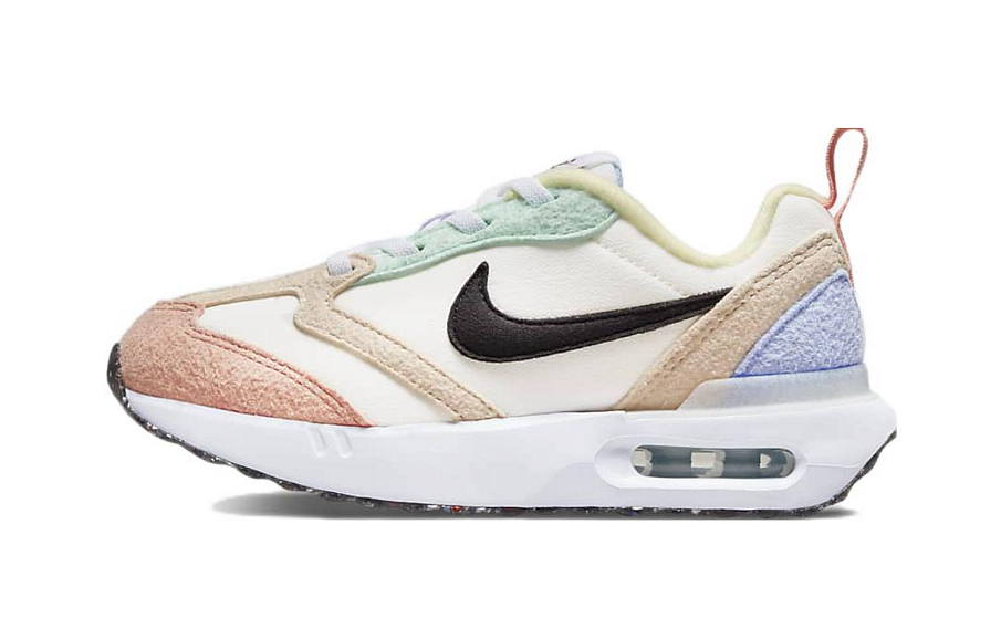 Фото № 1 с приближением к товару «‎BP Nike Air Max Dawn Running shoes»