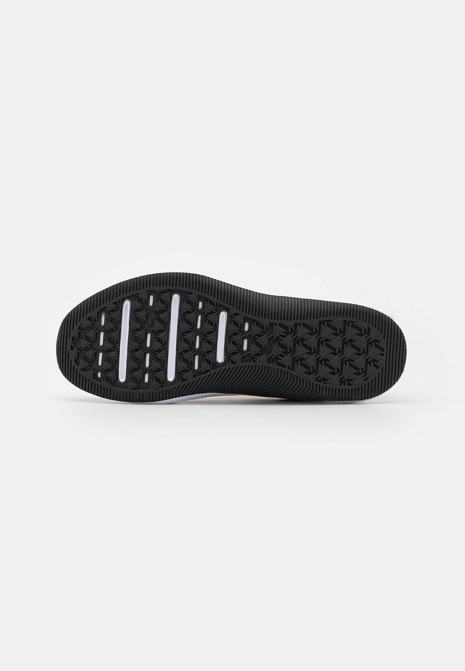 Фото № 5 с приближением к товару «‎Nike Mc Trainer»