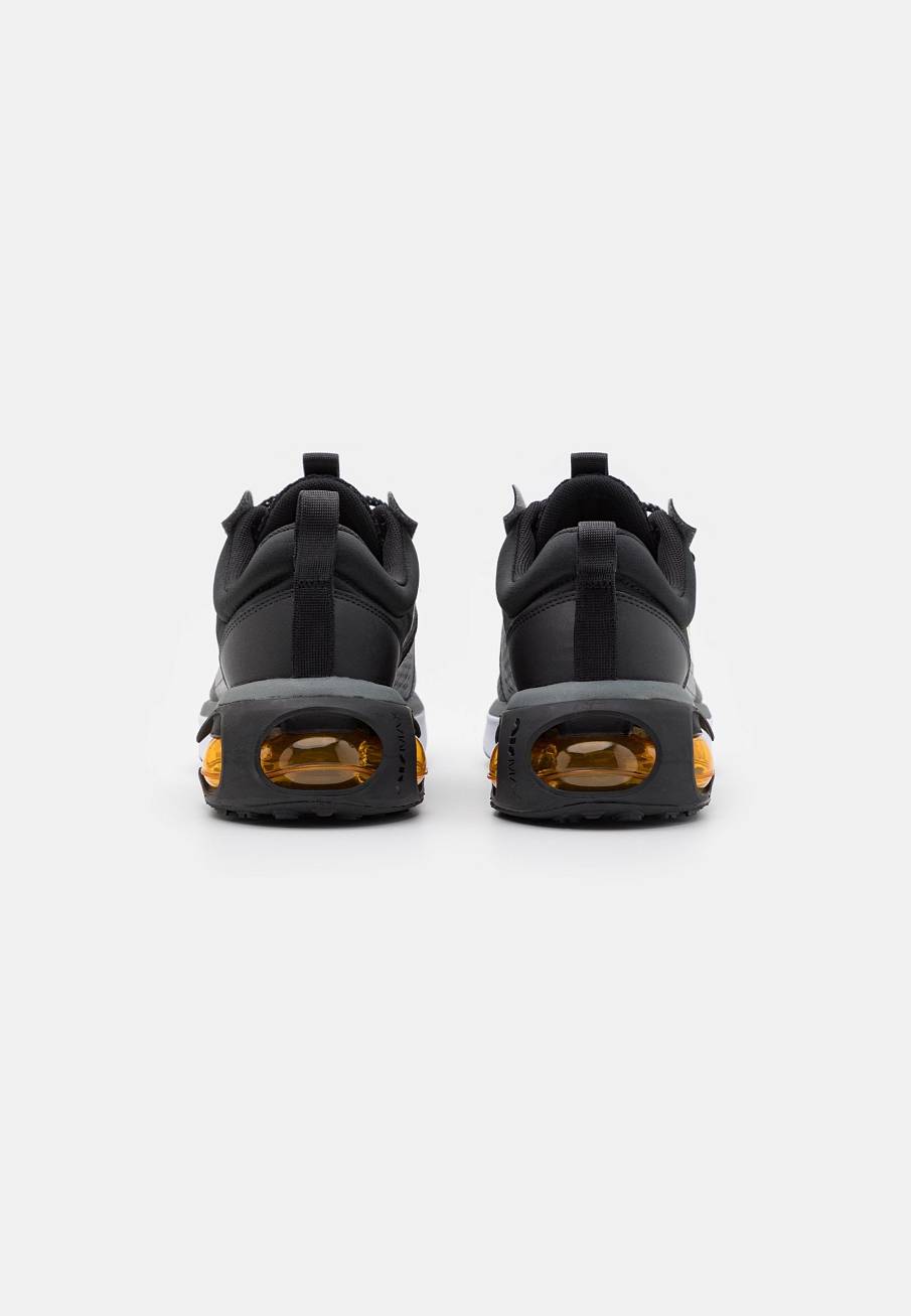Фото № 2 с приближением к товару «‎Nike Air Max 2021 »