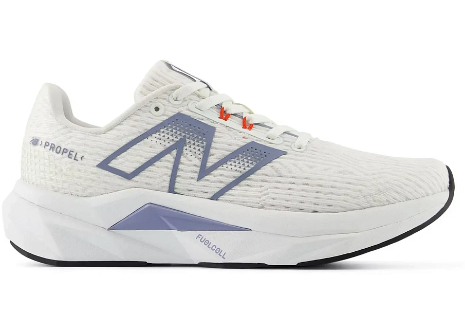 Фото № 1 с приближением к товару «‎New Balance FuelCell Propel v5»
