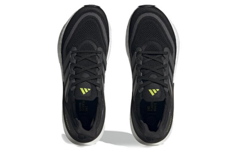 Фото № 5 с приближением к товару «‎ adidas Ultraboost Running shoes»