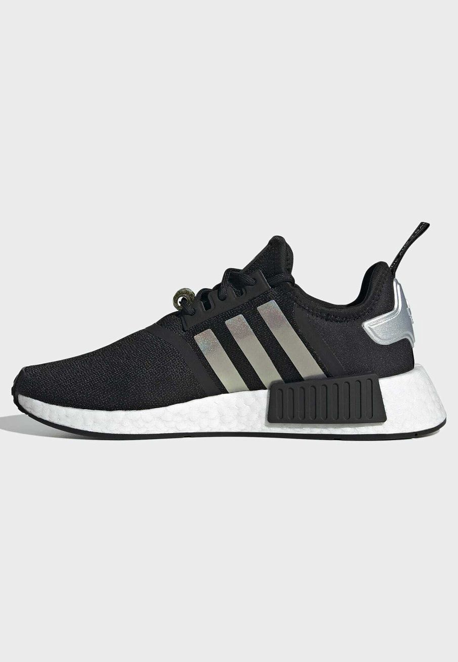 Фото № 4 с приближением к товару «‎Кроссовки Adidas SPAD111A269-Q11»