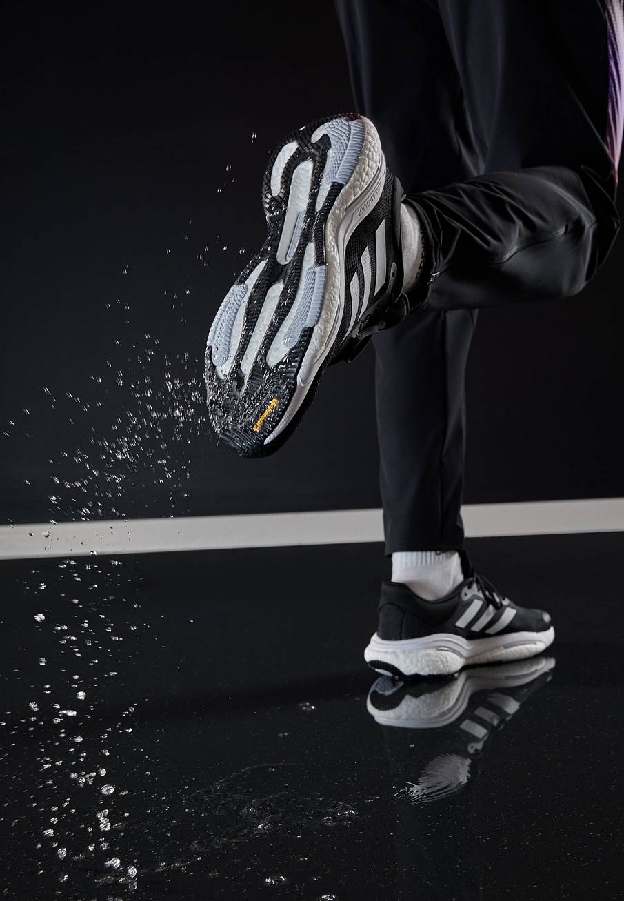 Фото № 5 с приближением к товару «‎Adidas Solarglide 5»