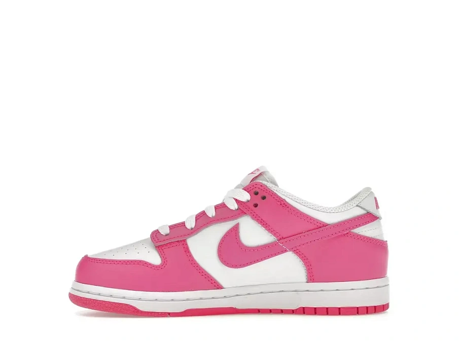 Фото № 3 с приближением к товару «‎Nike Dunk Low»
