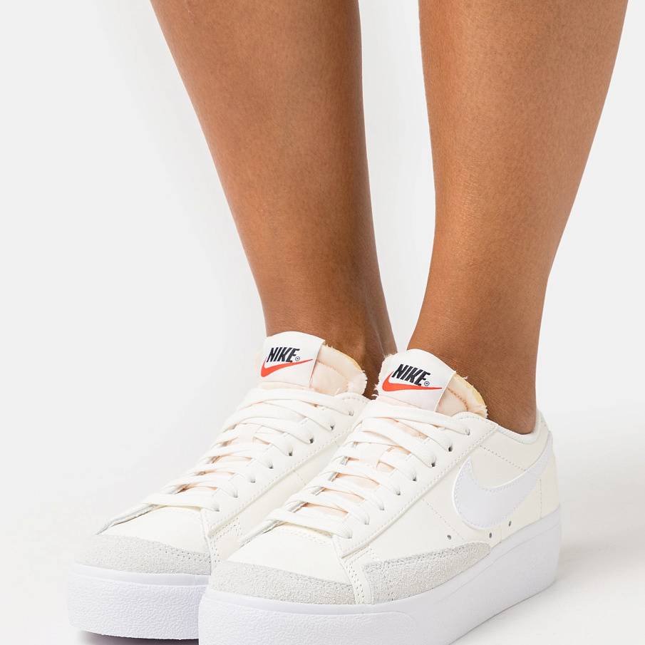 Фото № 2 с приближением к товару «‎Nike Blazer »