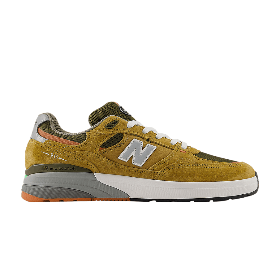 Фото № 1 с приближением к товару «‎Andrew Reynolds x New Balance Numeric 933 Camel Dark Brown (NM933MNO)»