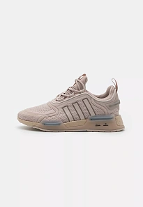 Фото № 1 с приближением к товару «‎NMD V3 UNISEX»