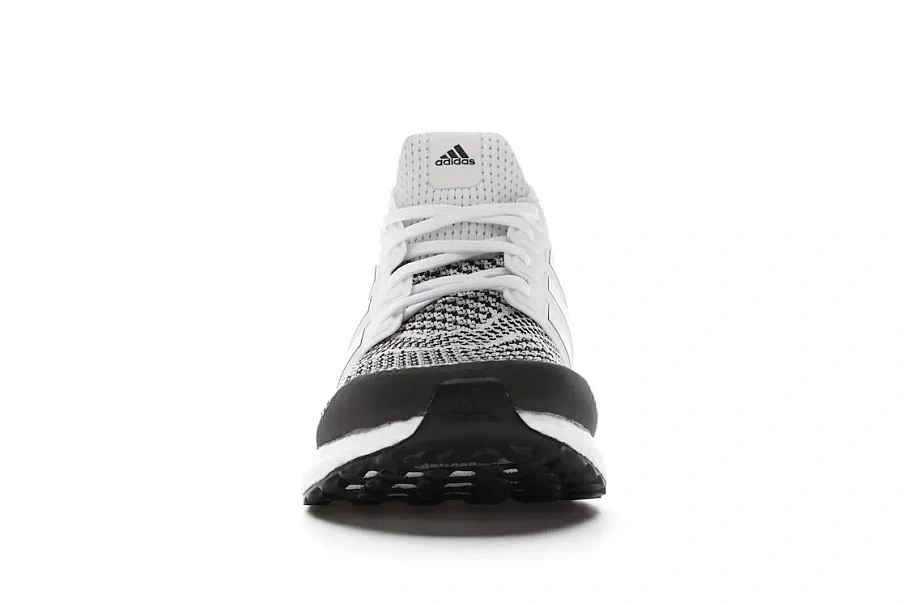 Фото № 2 с приближением к товару «‎adidas Ultra Boost 1.0 DNA Cookies and Cream»