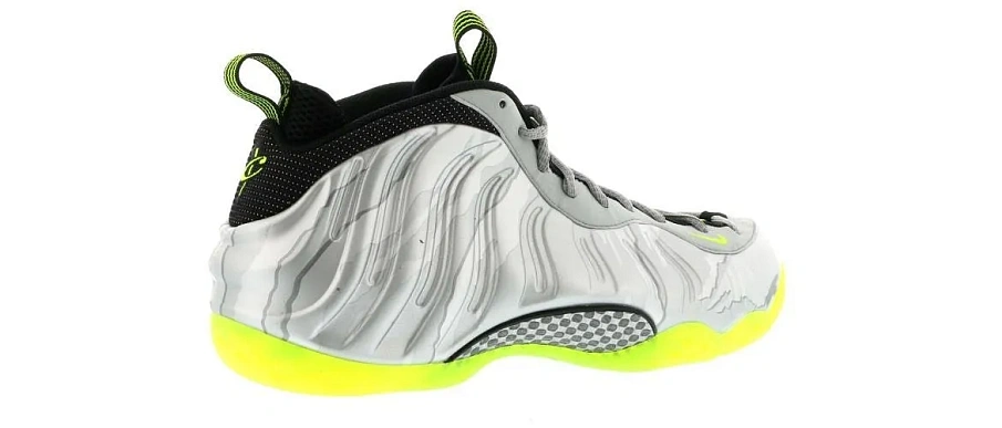 Фото № 6 с приближением к товару «‎Nike Air Foamposite One Silver Volt Camo»