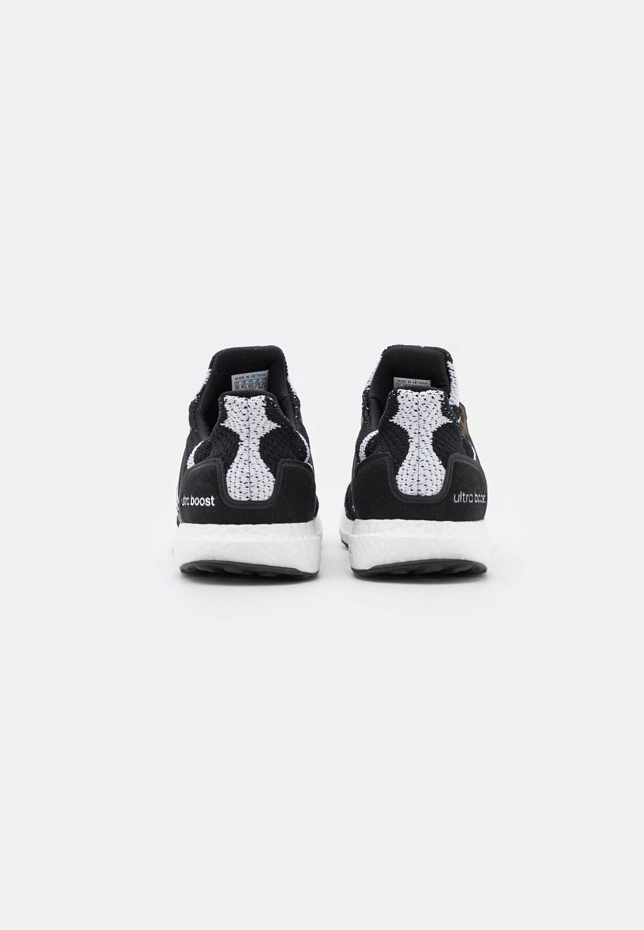 Фото № 4 с приближением к товару «‎Adidas Ultraboost Dna X Marimekko »