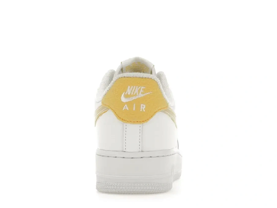 Фото № 4 с приближением к товару «‎Nike Air Force 1 '07»
