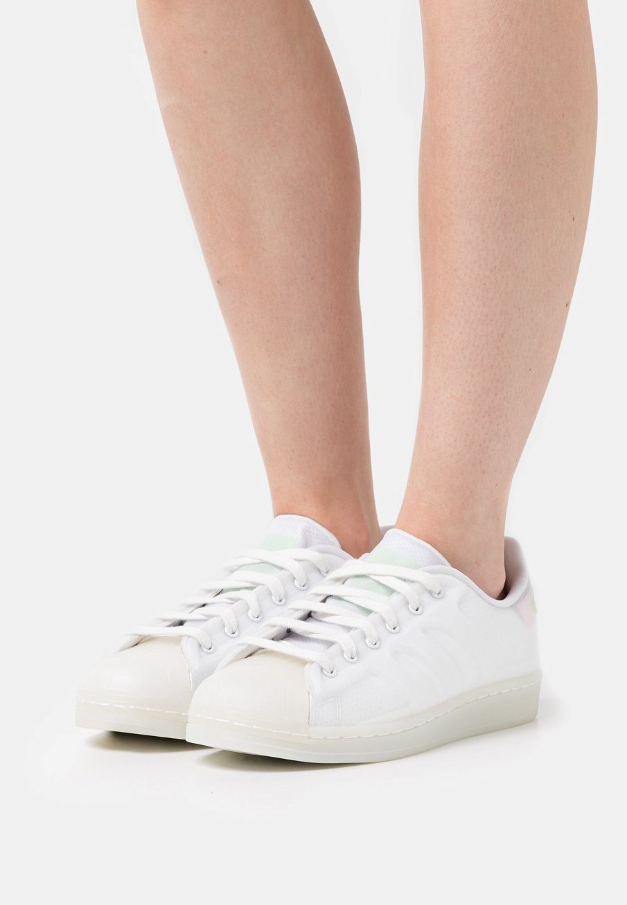 Фото № 2 с приближением к товару «‎Adidas Superstar Futureshell »