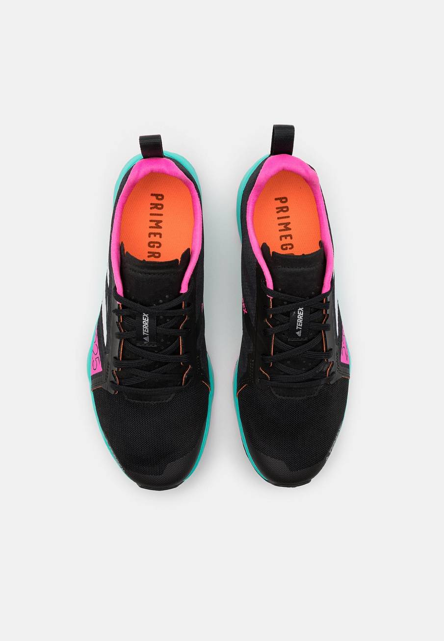 Фото № 4 с приближением к товару «‎Adidas Terrex Speed »