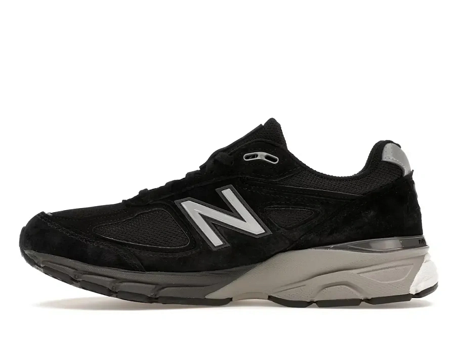 Фото № 3 с приближением к товару «‎New Balance 990v4»
