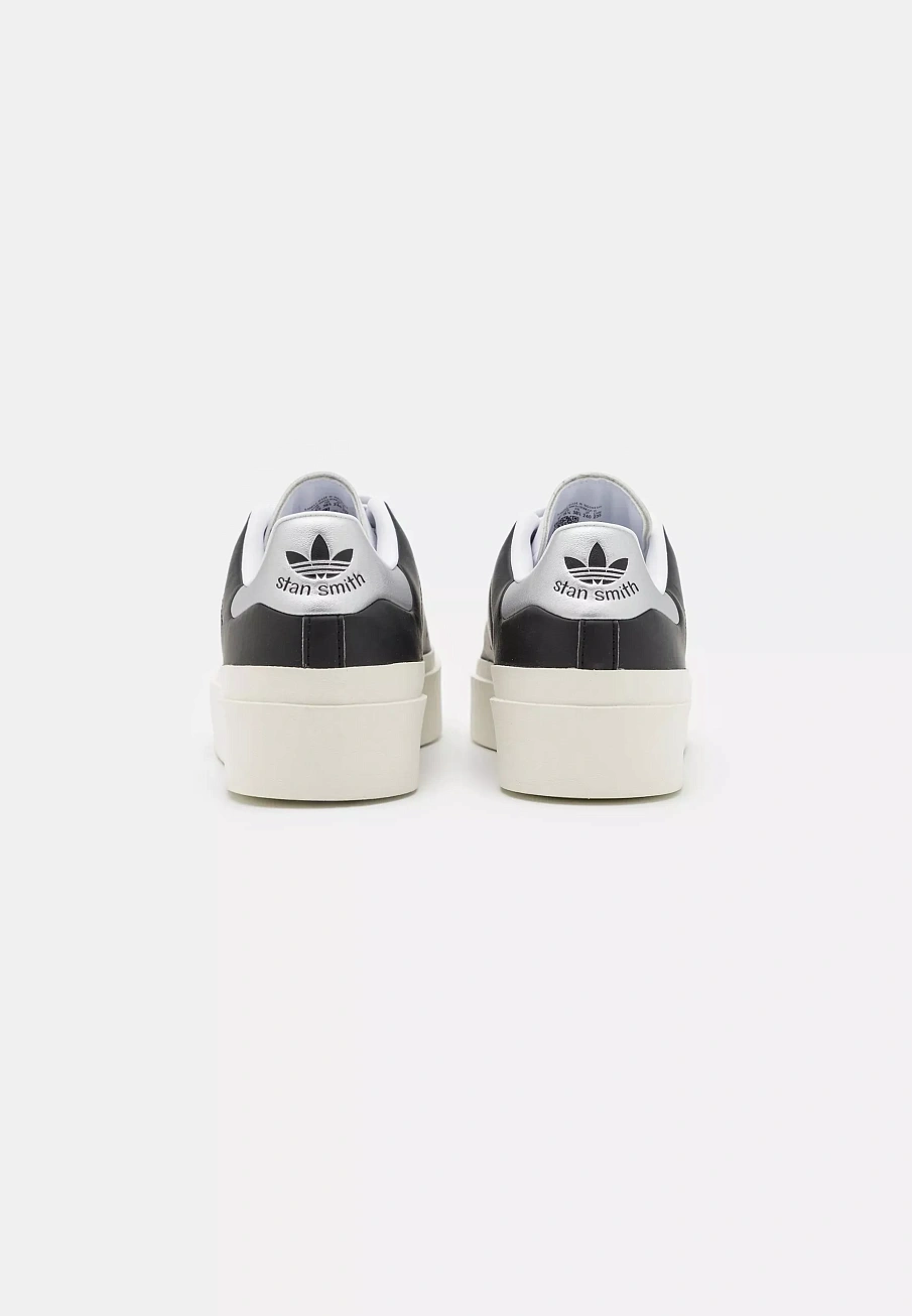 Фото № 4 с приближением к товару «‎STAN SMITH BONEGA »